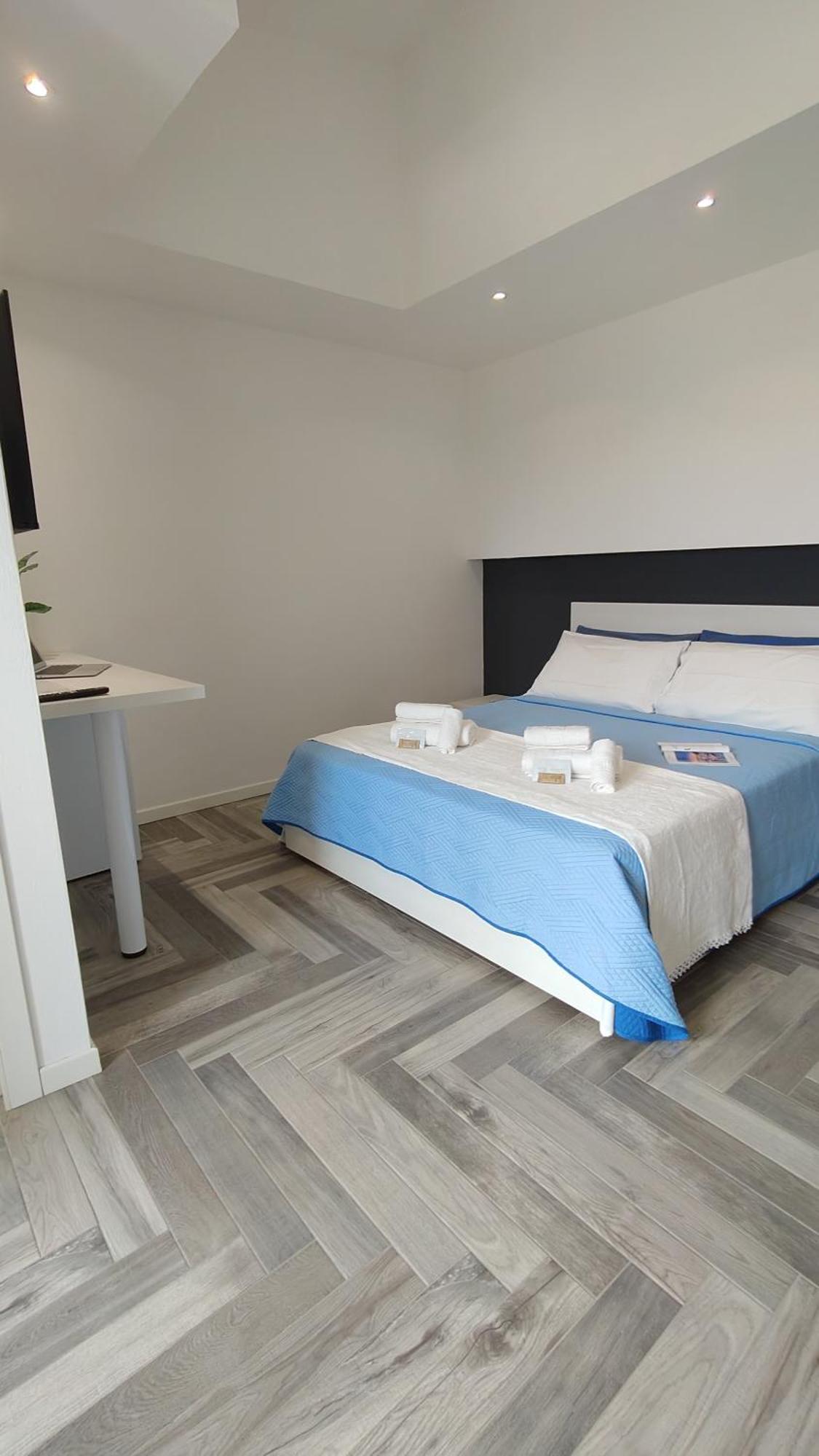Stanza Idromassaggio 2 Hotel Quartu SantʼElena Kültér fotó